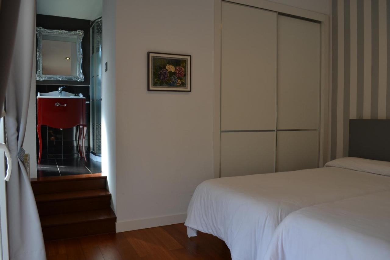 Apartamentos Puerta De 希洪 外观 照片